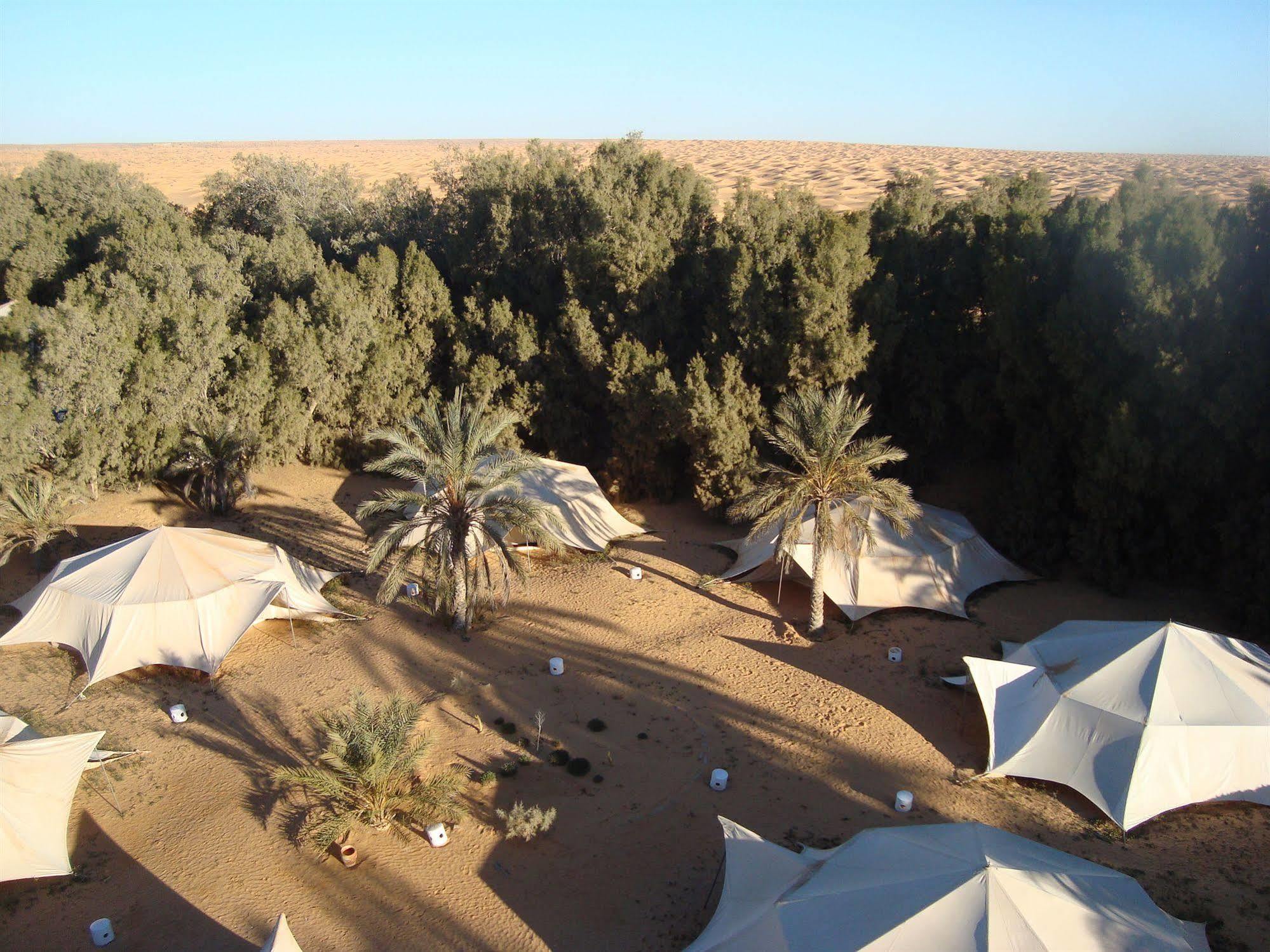 Campement Yadis Ksar Ghilane Exterior foto